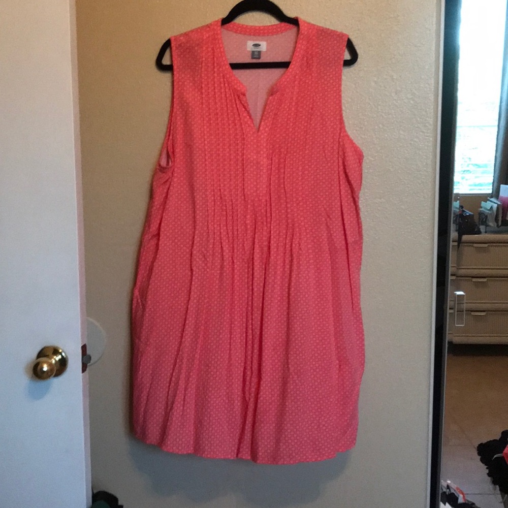 Old Navy Coral dress with little white flowers